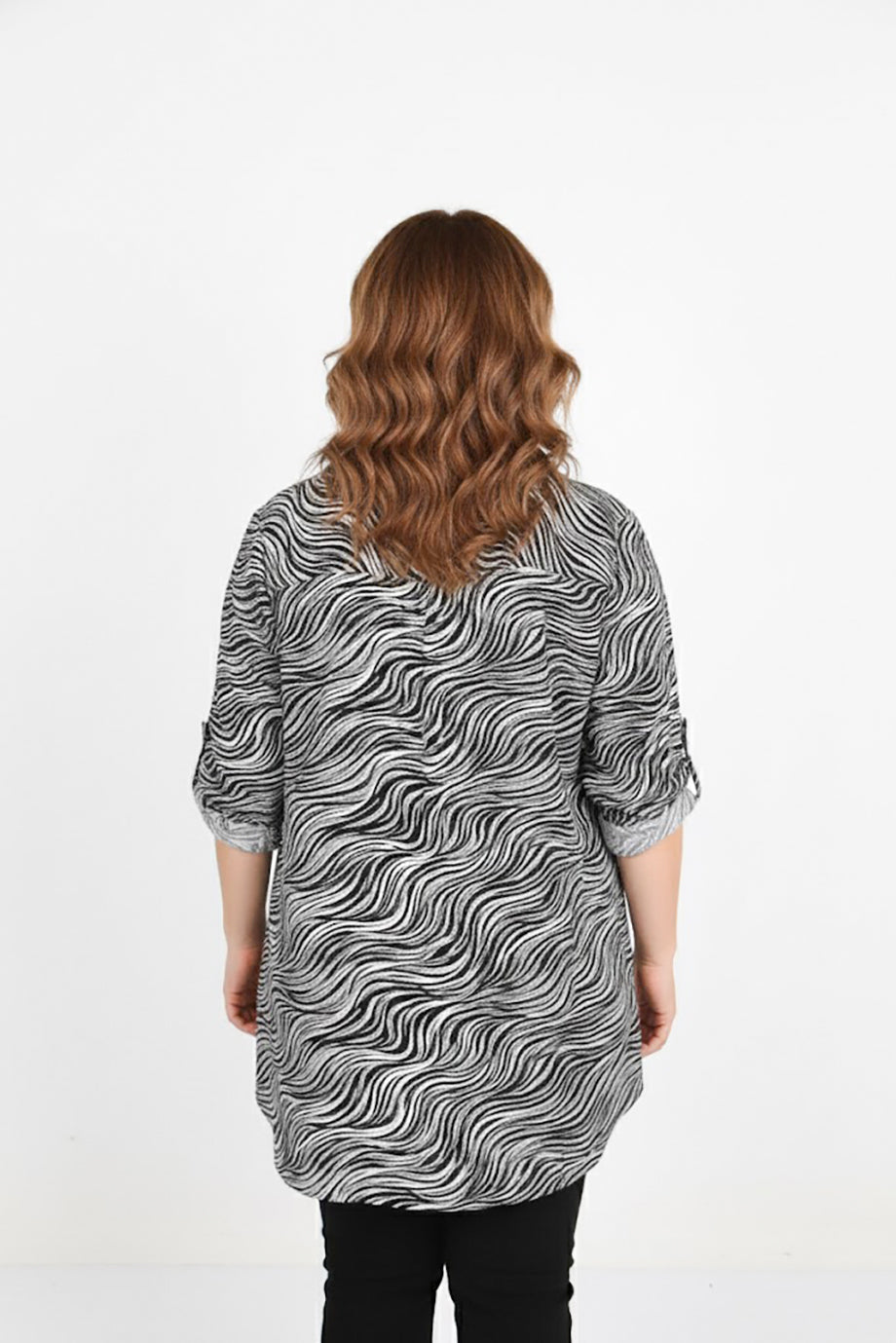 Modline Büyük Beden Desenli Kol Katlamalı Gömlek Ekru