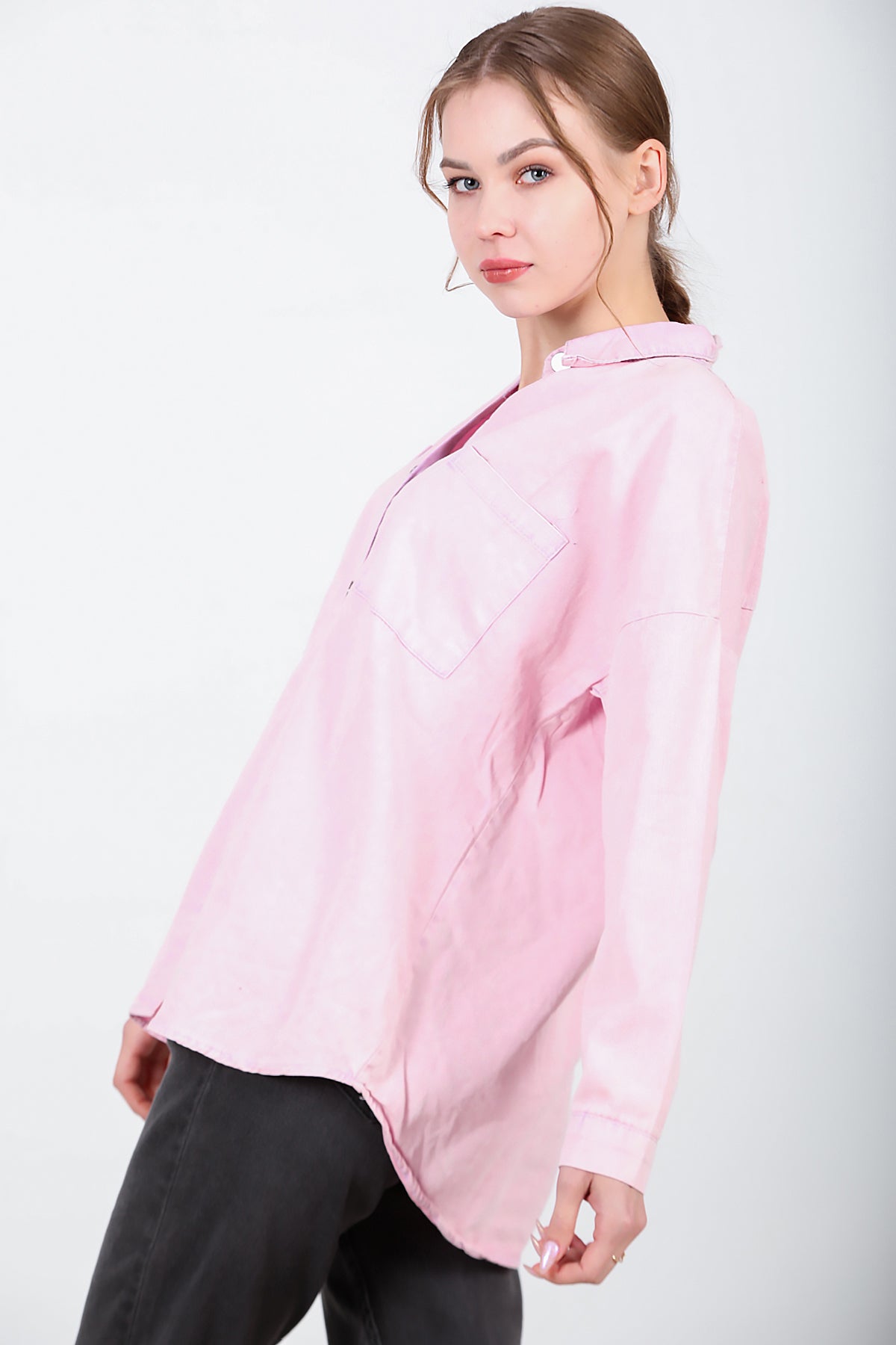 Kadın Oversize İki Cepli Gömlek Pembe