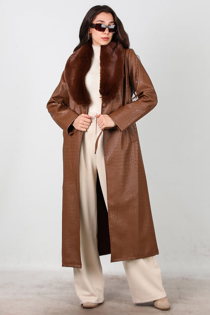 Kadın Timsah Desen Yakası Kürklü Uzun Deri Kaban Kahverengi