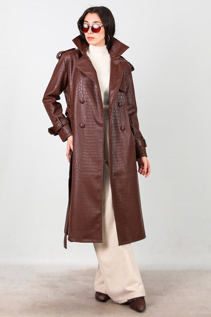 Kadın Kuşaklı Timsah Desen Uzun Deri Kaban Kahverengi