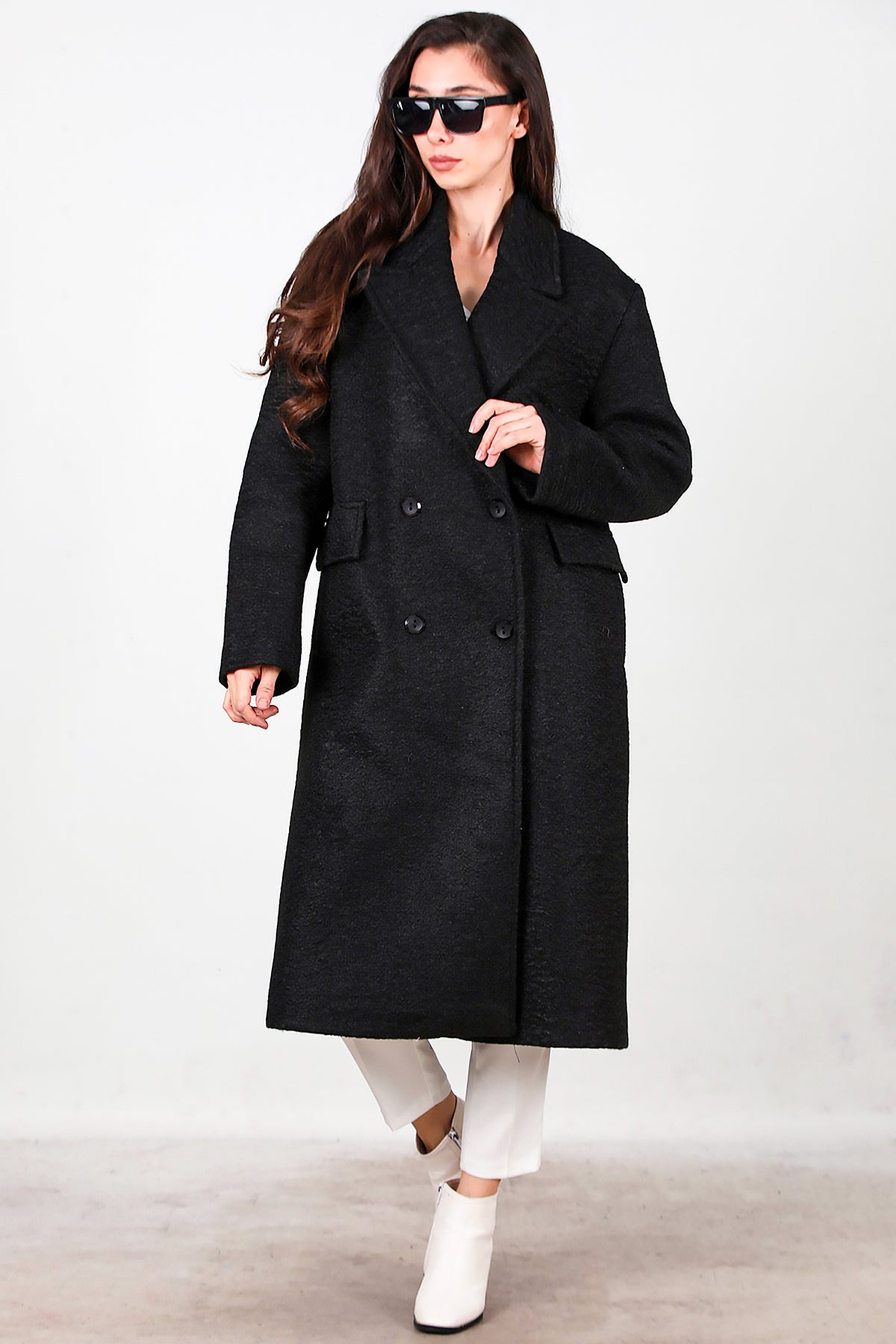 Kadın Önü Düğmeli Uzun Kaşe Kaban Siyah