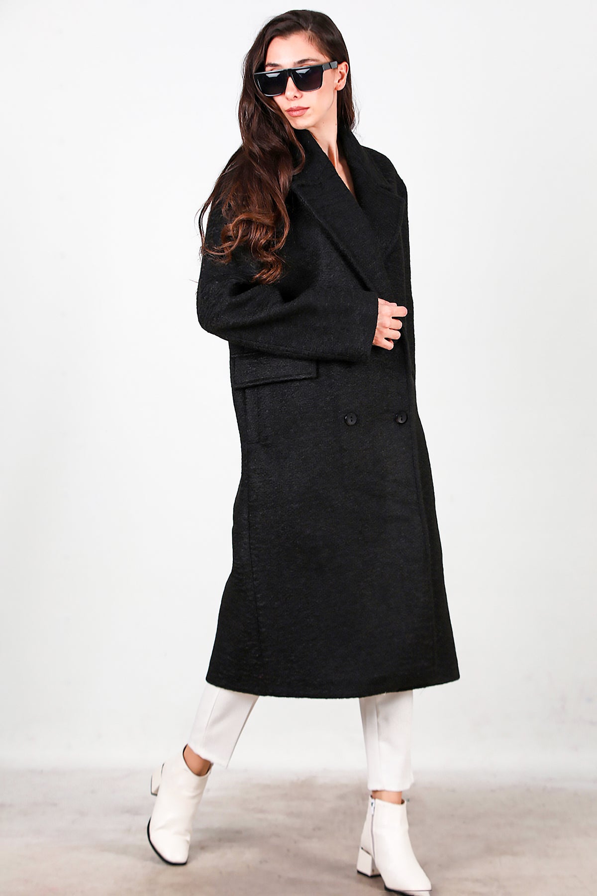 Kadın Önü Düğmeli Uzun Kaşe Kaban Siyah