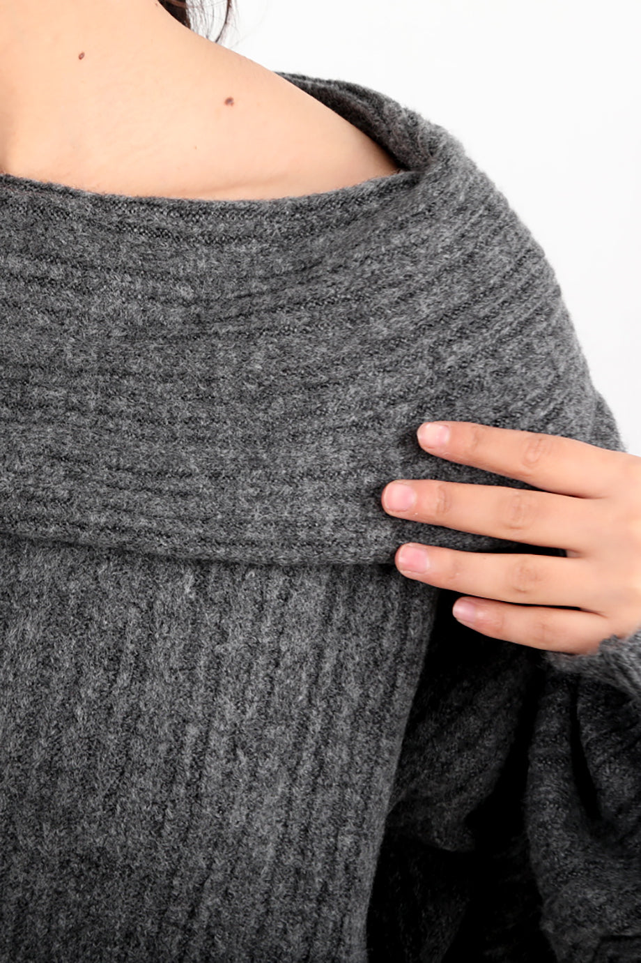 Offeria Kadın Madonna Yaka Kazak Antrasit