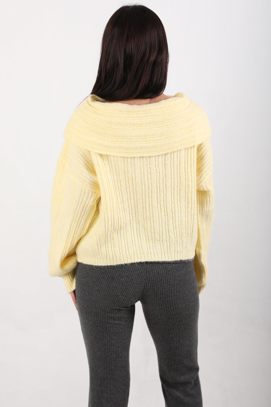 Offeria Kadın Madonna Yaka Kazak Sarı