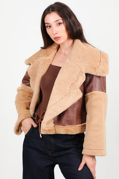 Kadın Geniş Yaka Kolu Peluş Süet Mont Camel