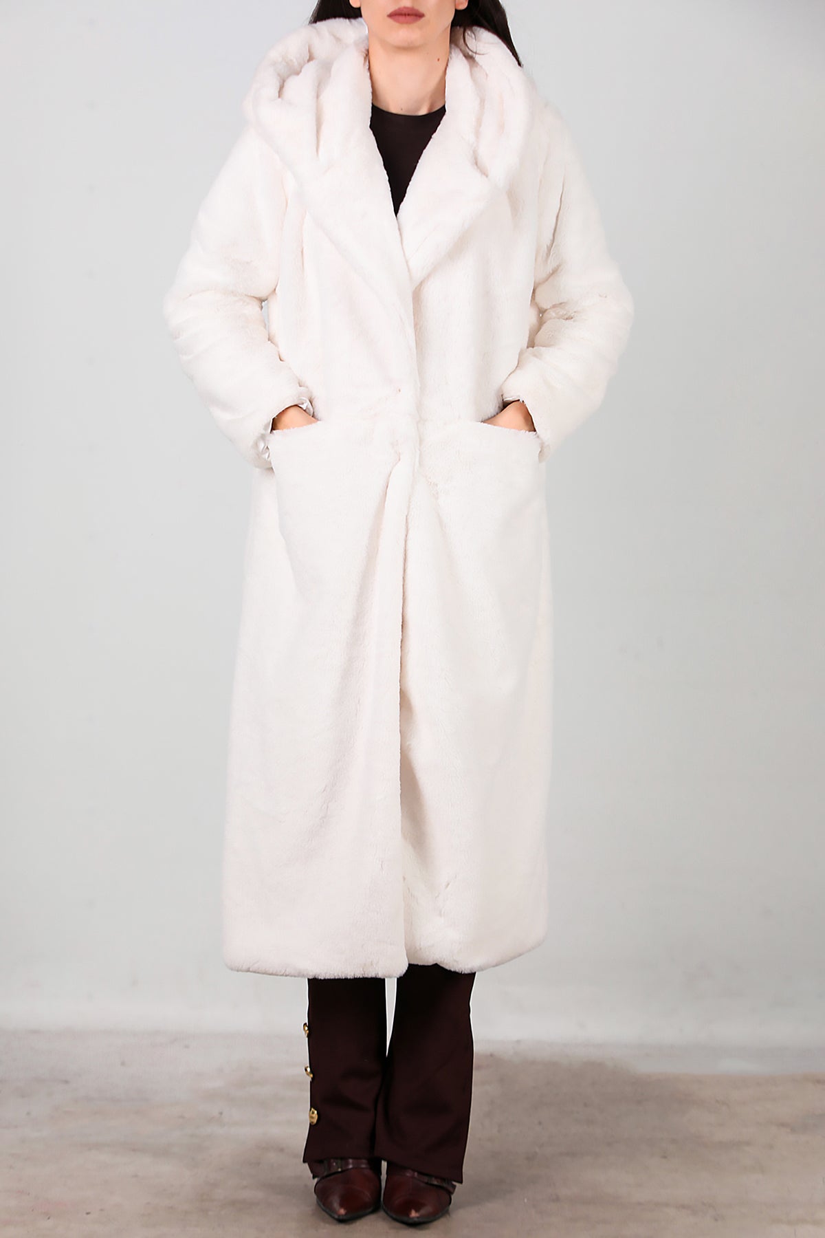 Kadın Kapşonlu Uzun Kürk Mont Ekru