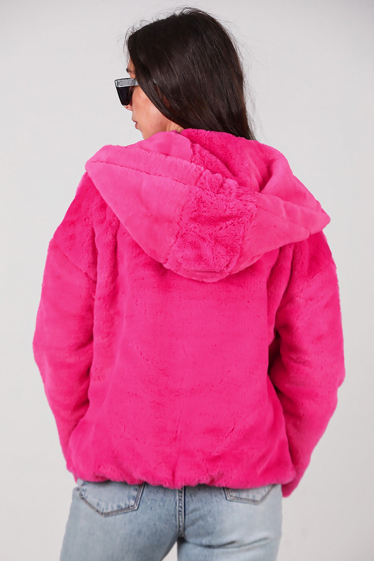 Kadın Etek Ucu Lastikli Kapşonlu Peluş Mont Fuşya