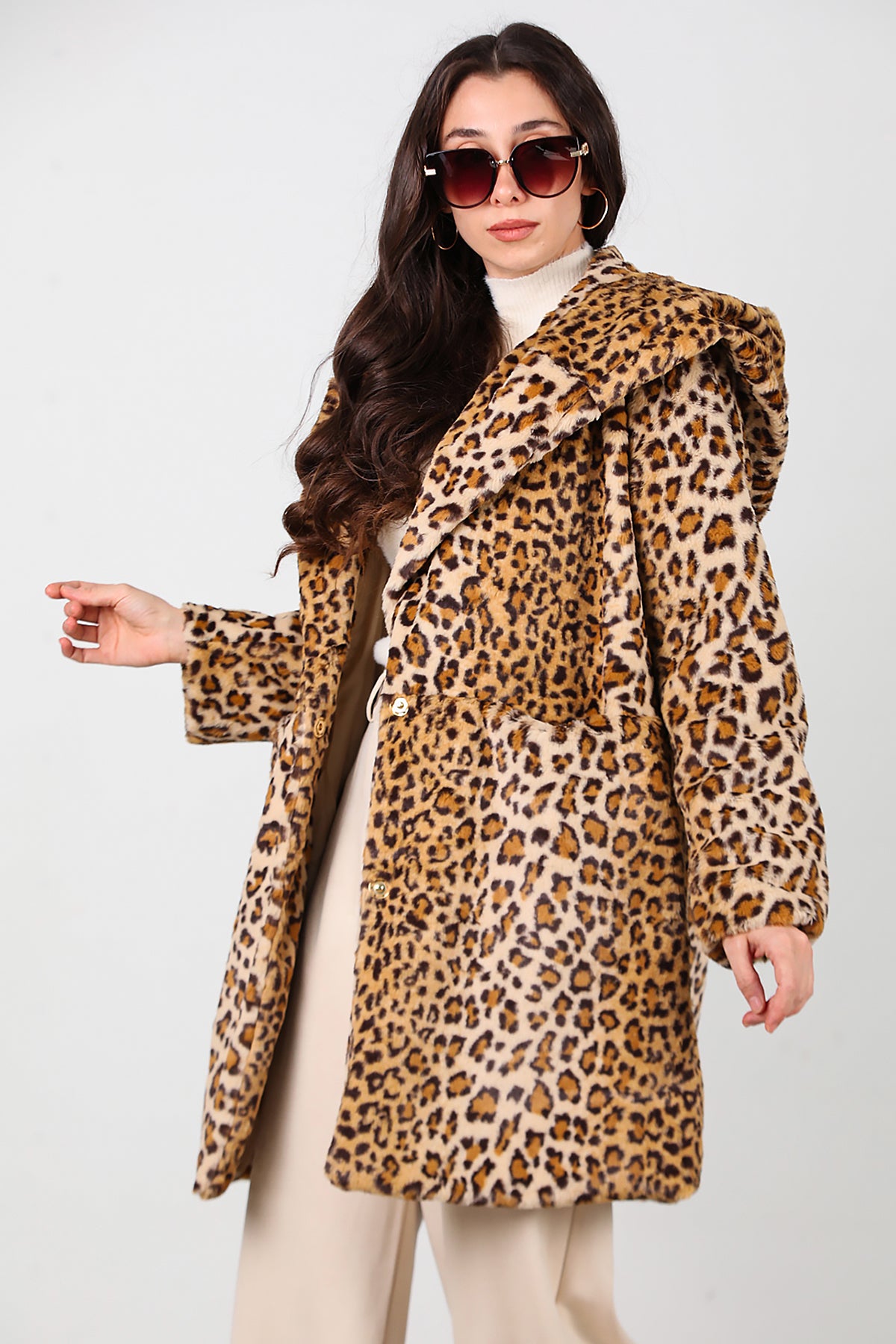 Kadın Kapşonlu Cepli Leopar Kürk Mont