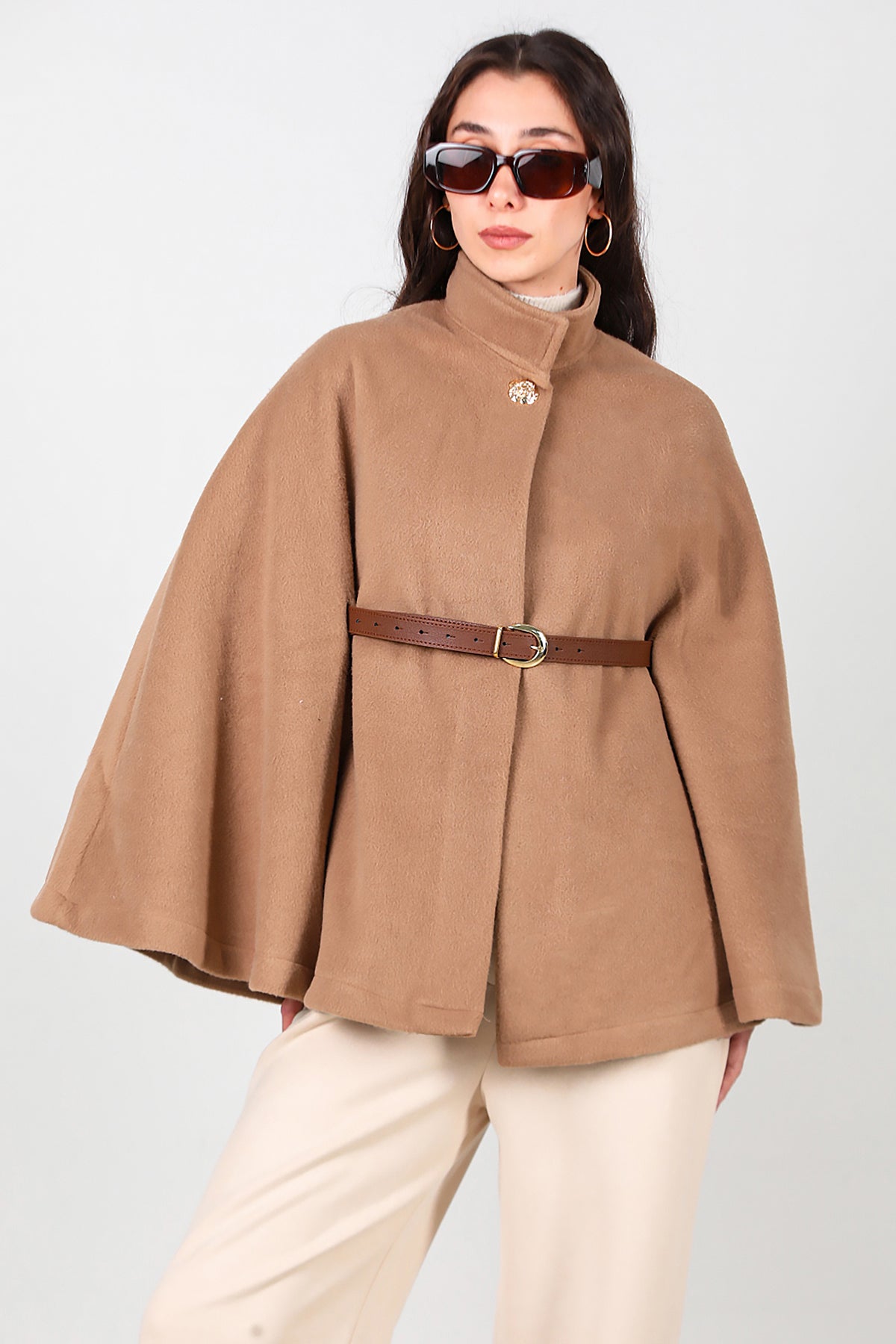 Kadın Deri Kemerli Kaşe Panço Bej