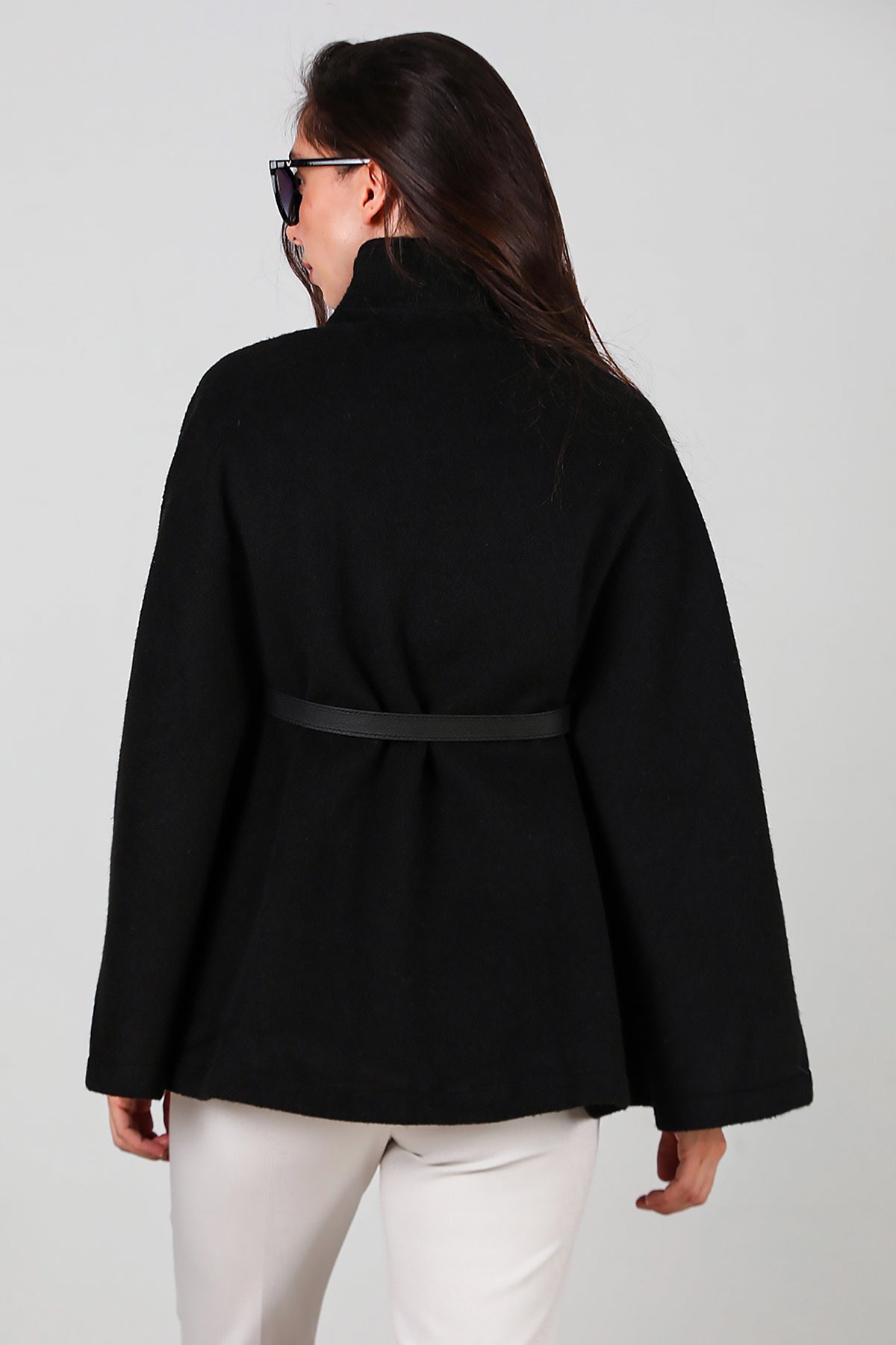 Kadın Deri Kemerli Kaşe Panço Siyah