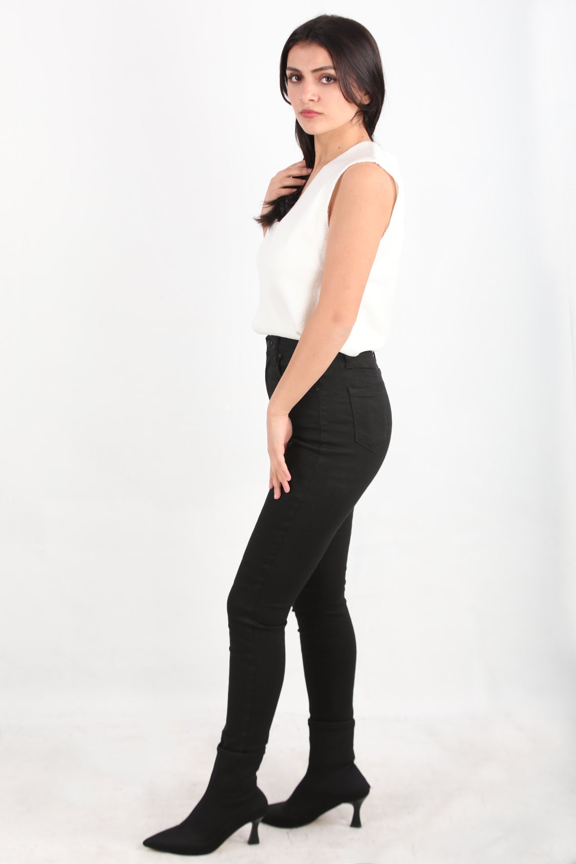 Skinra Kadın Dar Paça Kot Pantolon