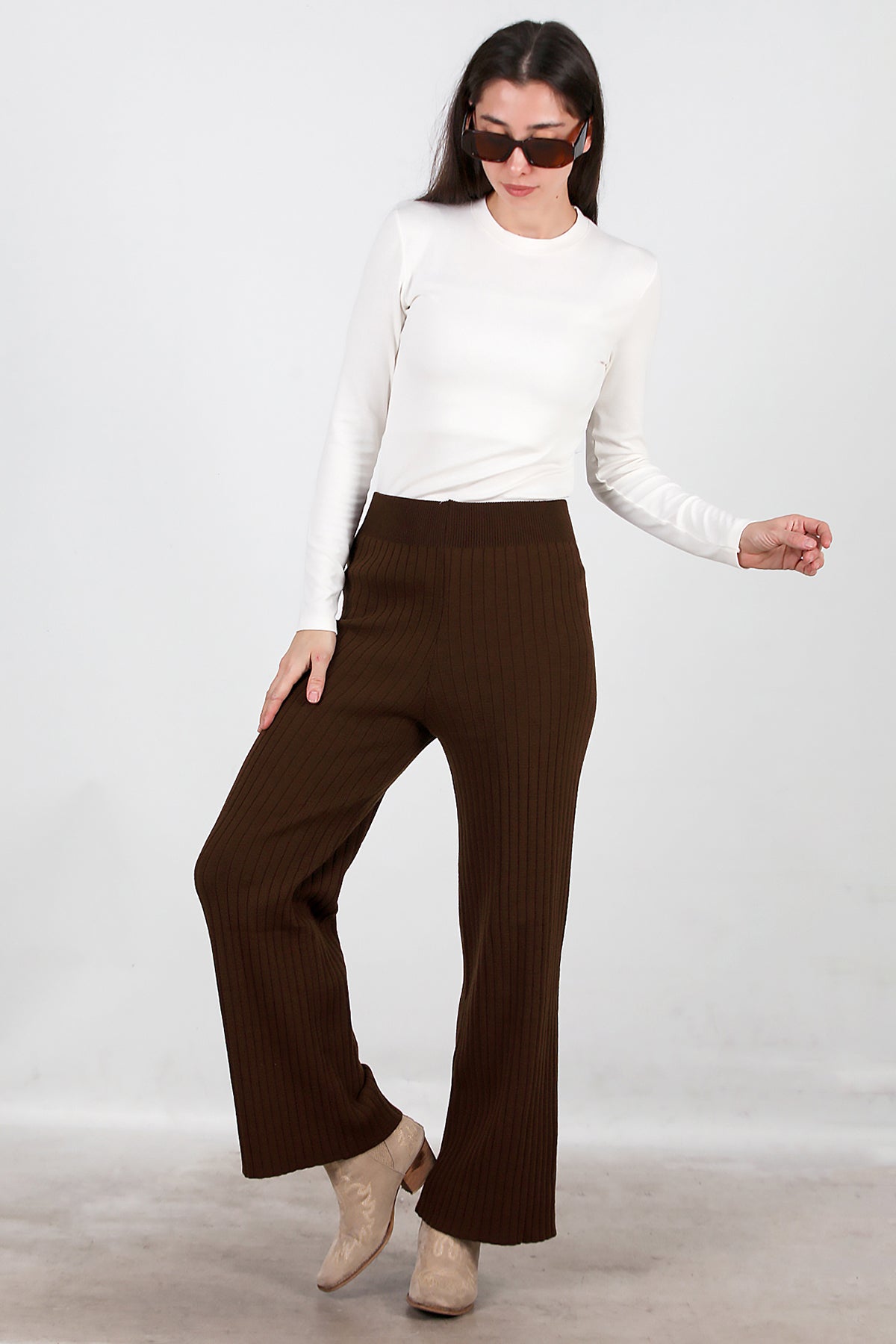 Kadın Kalın Fitilli Triko Pantolon Kahverengi