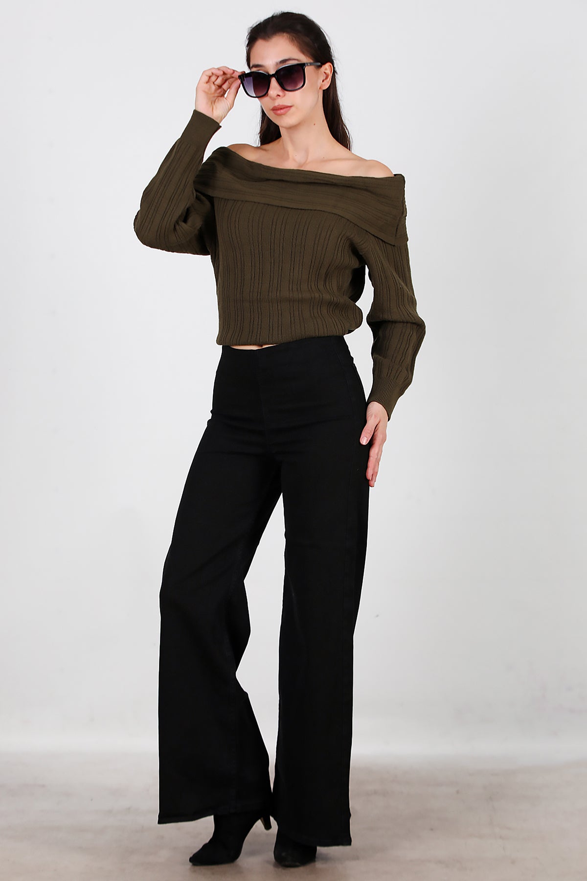 Kadın Bel Lastikli Bol Paça Kot Pantolon Siyah