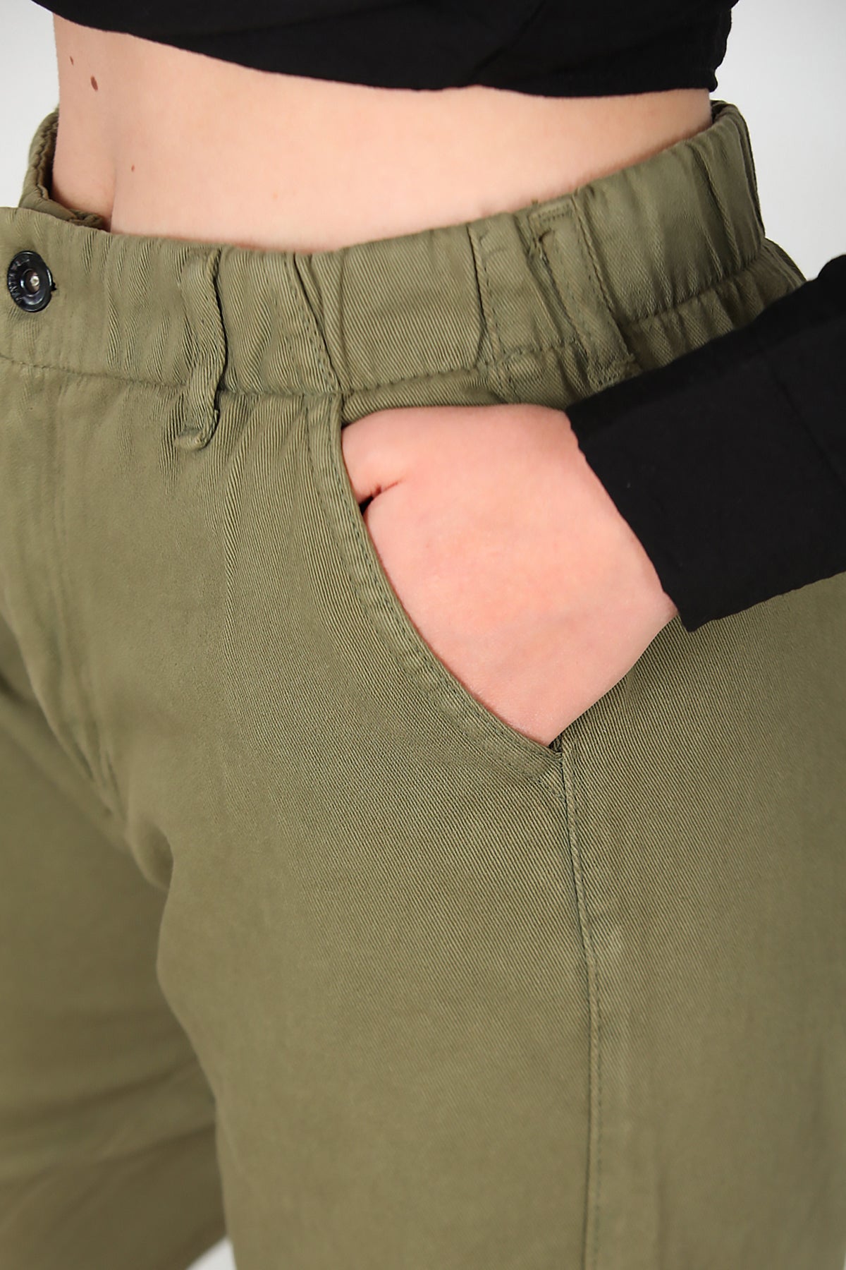 Kadın Bol Paça Lastikli Gabardin Pantolon Yeşil