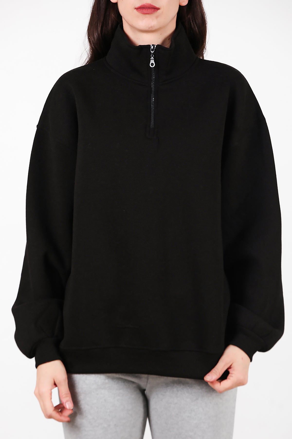 Kadın Yarım Balıkçı Yaka Fermuarlı Sweat Siyah