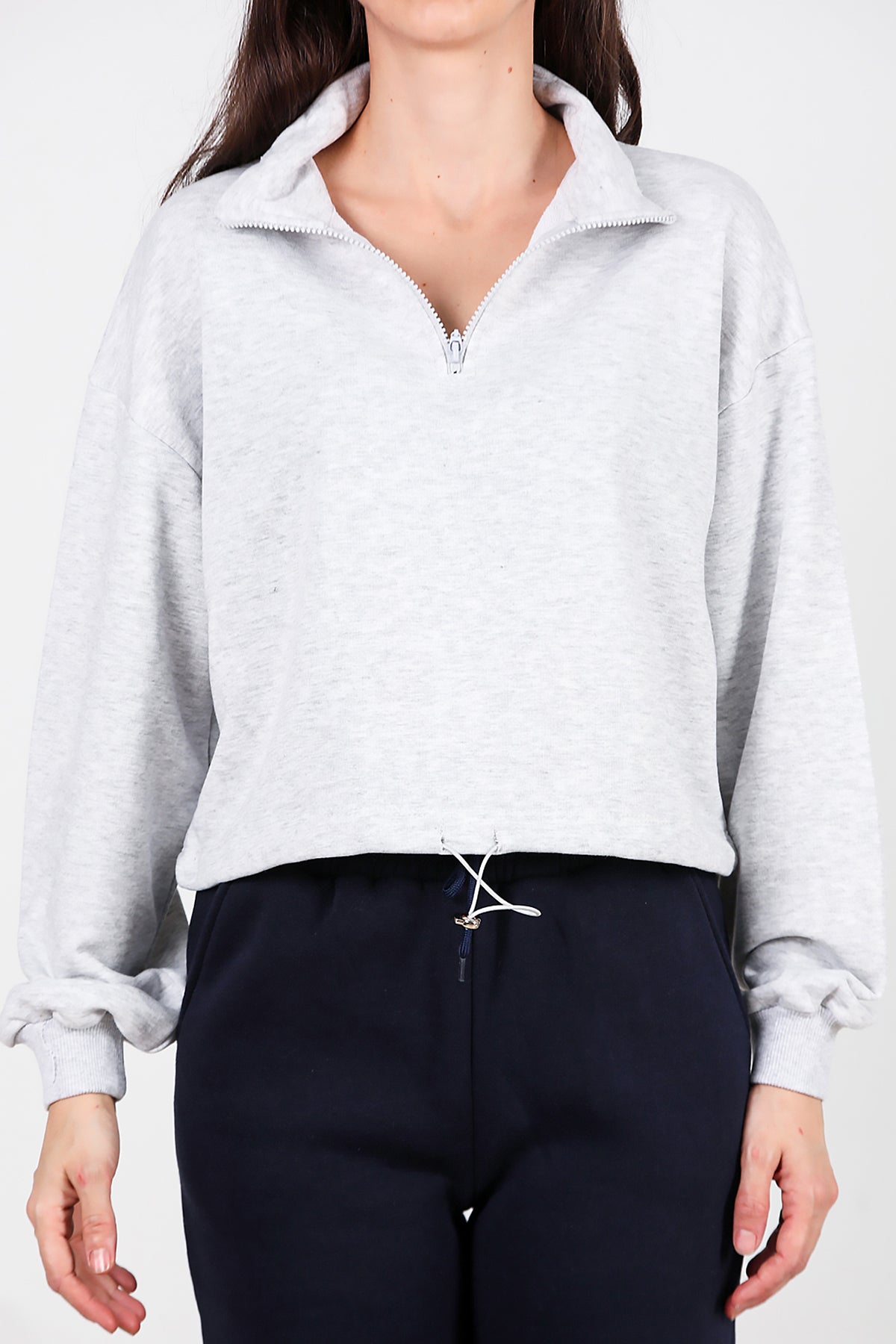 Kadın Yarım Fermuar Dik Yaka Bel Lastikli Sweat Gri