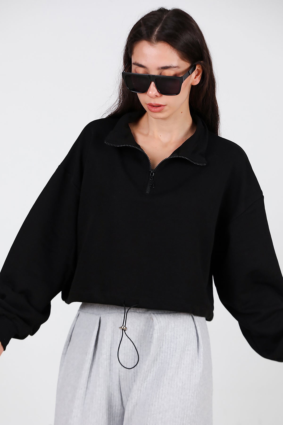 Kadın Yarım Fermuar Dik Yaka Bel Lastikli Sweet Siyah
