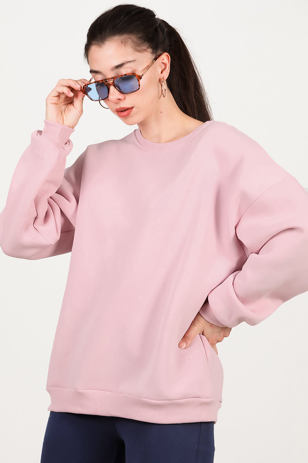 Kadın Bisiklet Yaka Üç İplik Oversize Sweat Pembe