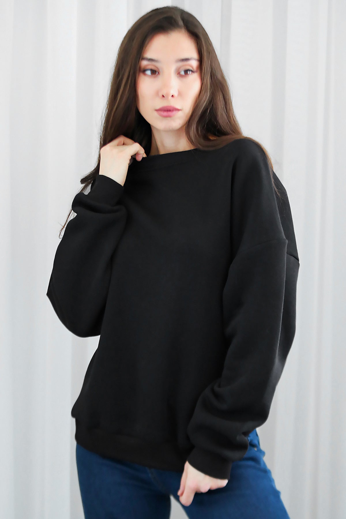 Kadın Bisiklet Yaka Üç İplik Oversize Sweat Siyah