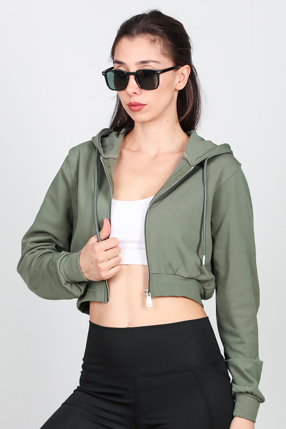 Kadın Kapşonlu Crop Sweat Haki
