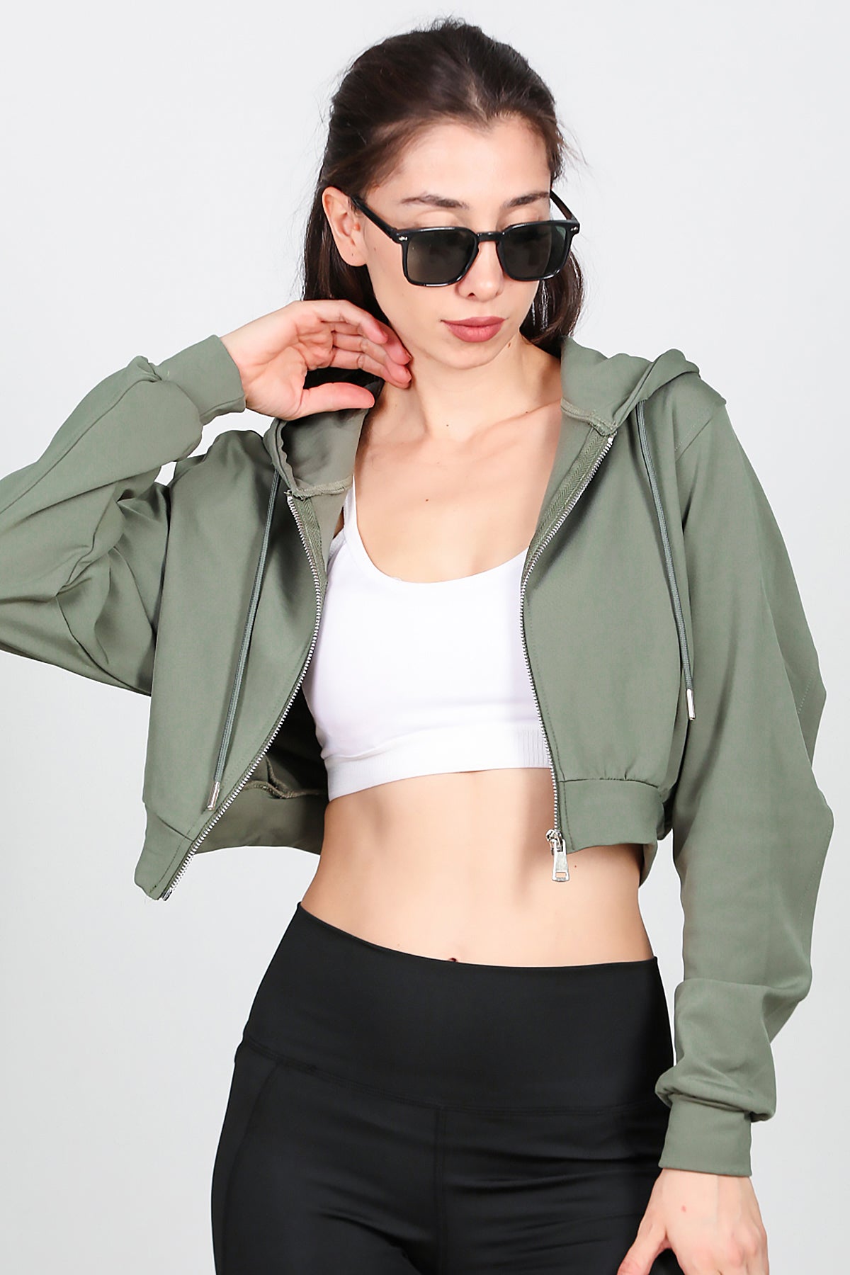 Kadın Kapşonlu Crop Sweat Haki