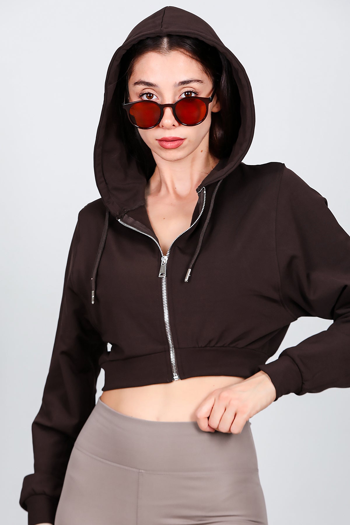 Kadın Kapşonlu Crop Sweat Kahverengi