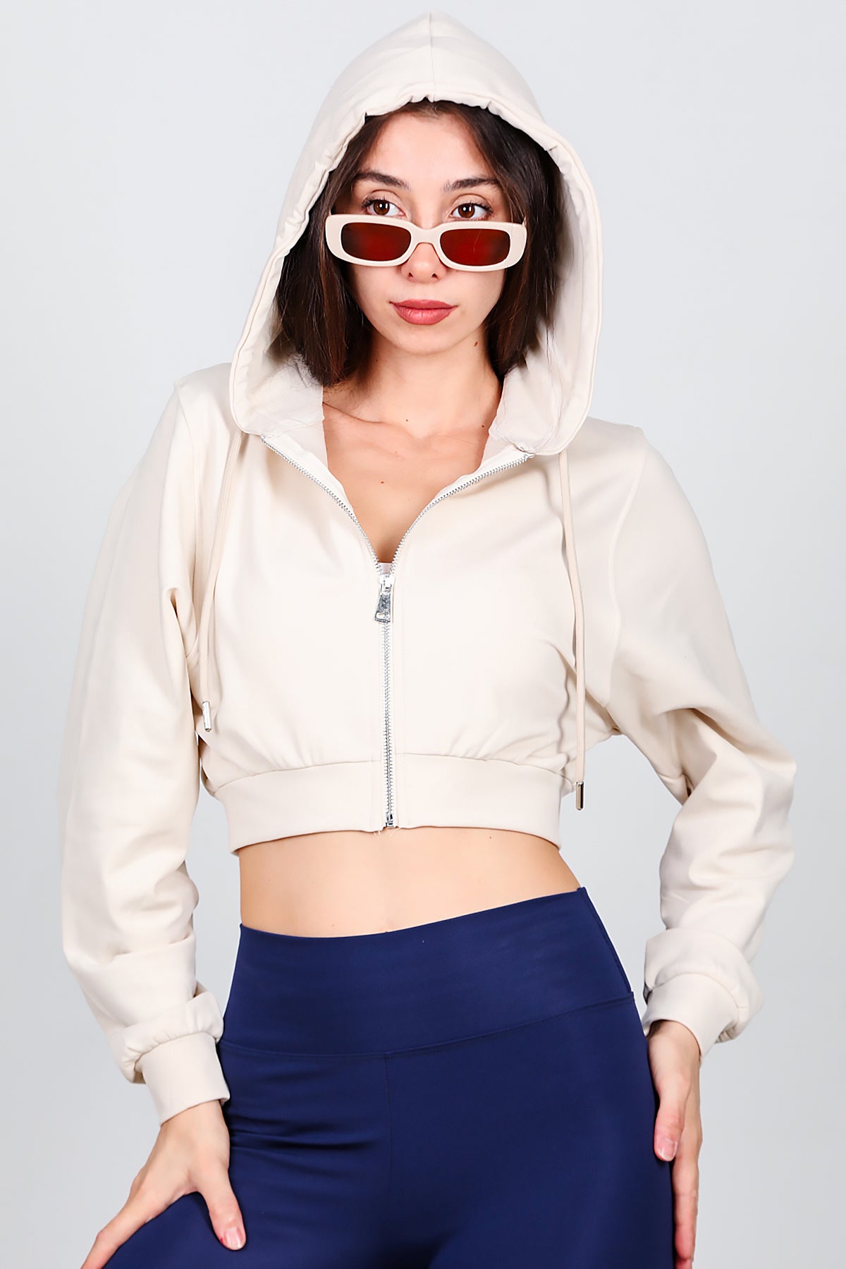 Kadın Kapşonlu Crop Sweat Krem