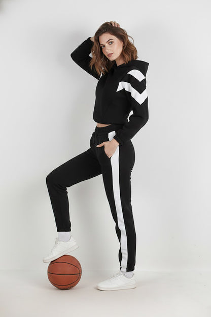 Kadın Şeritli Kapşonlu Eşofman Takımı Siyah