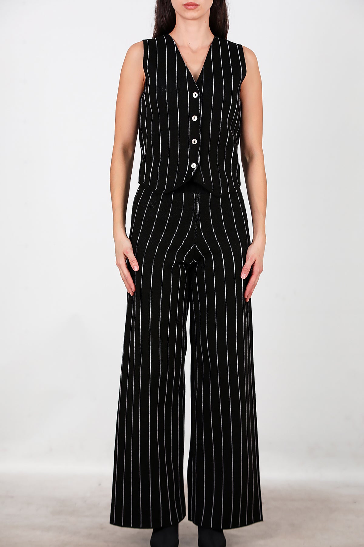 Kadın Çizgili Yelekli Triko Takım Siyah