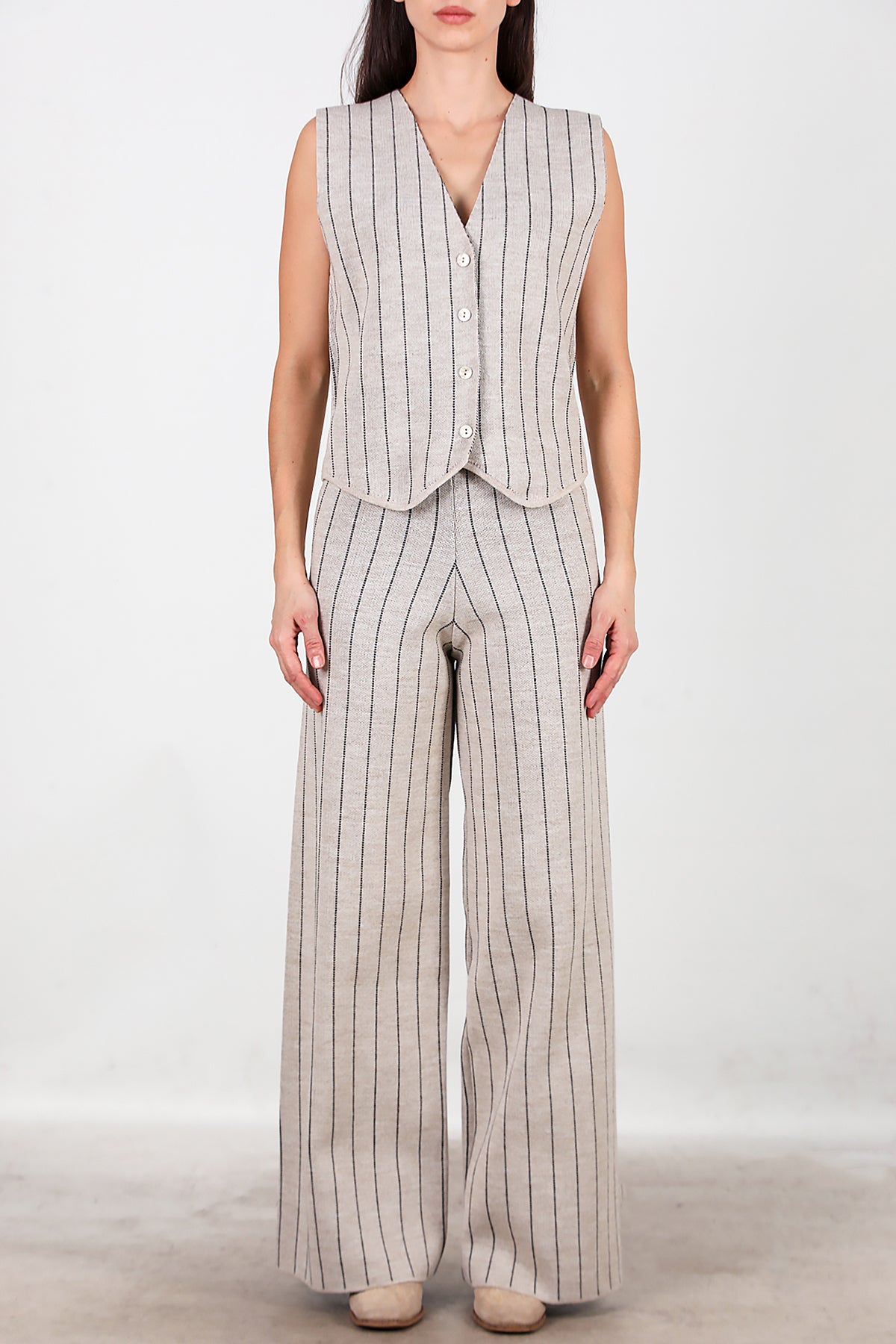 Kadın Çizgili Yelekli Triko Takım Vizon