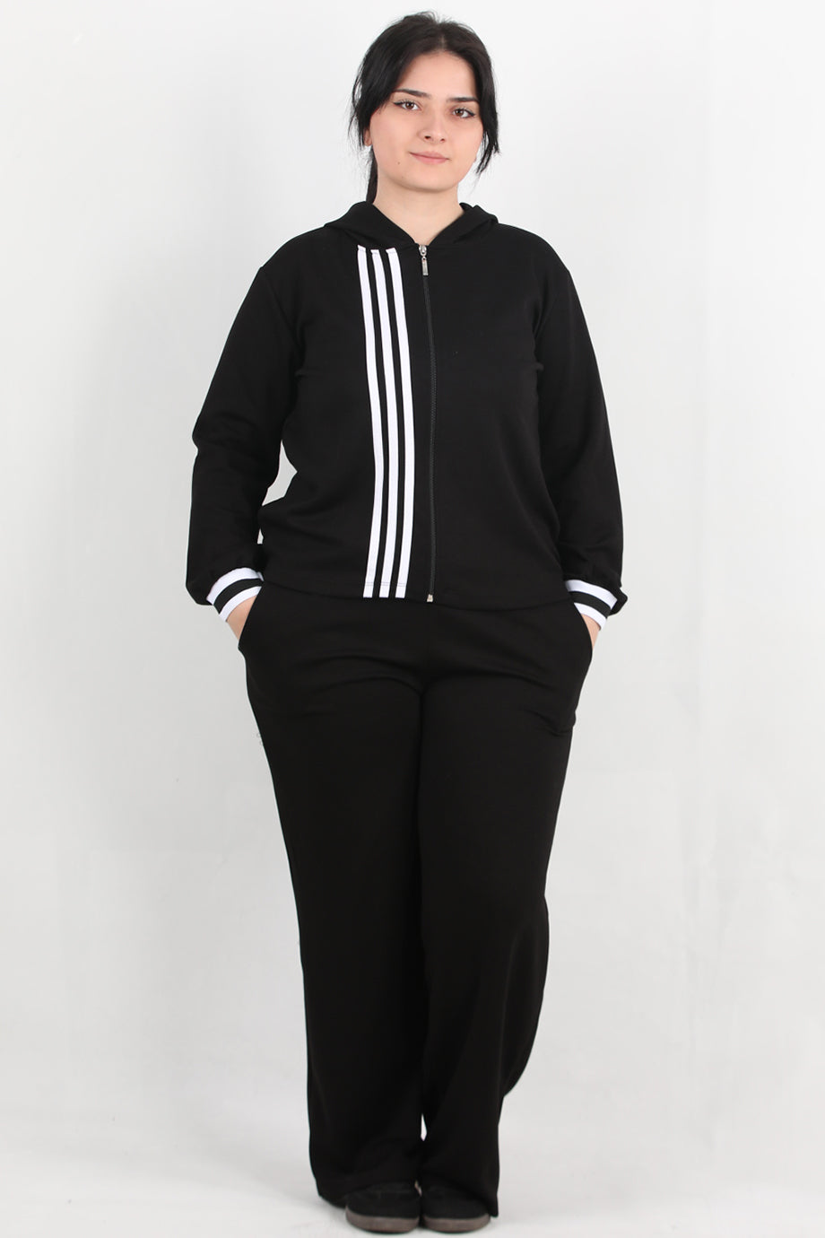 LineaFit Büyük Beden Çizgili Kapşonlu Takım Siyah