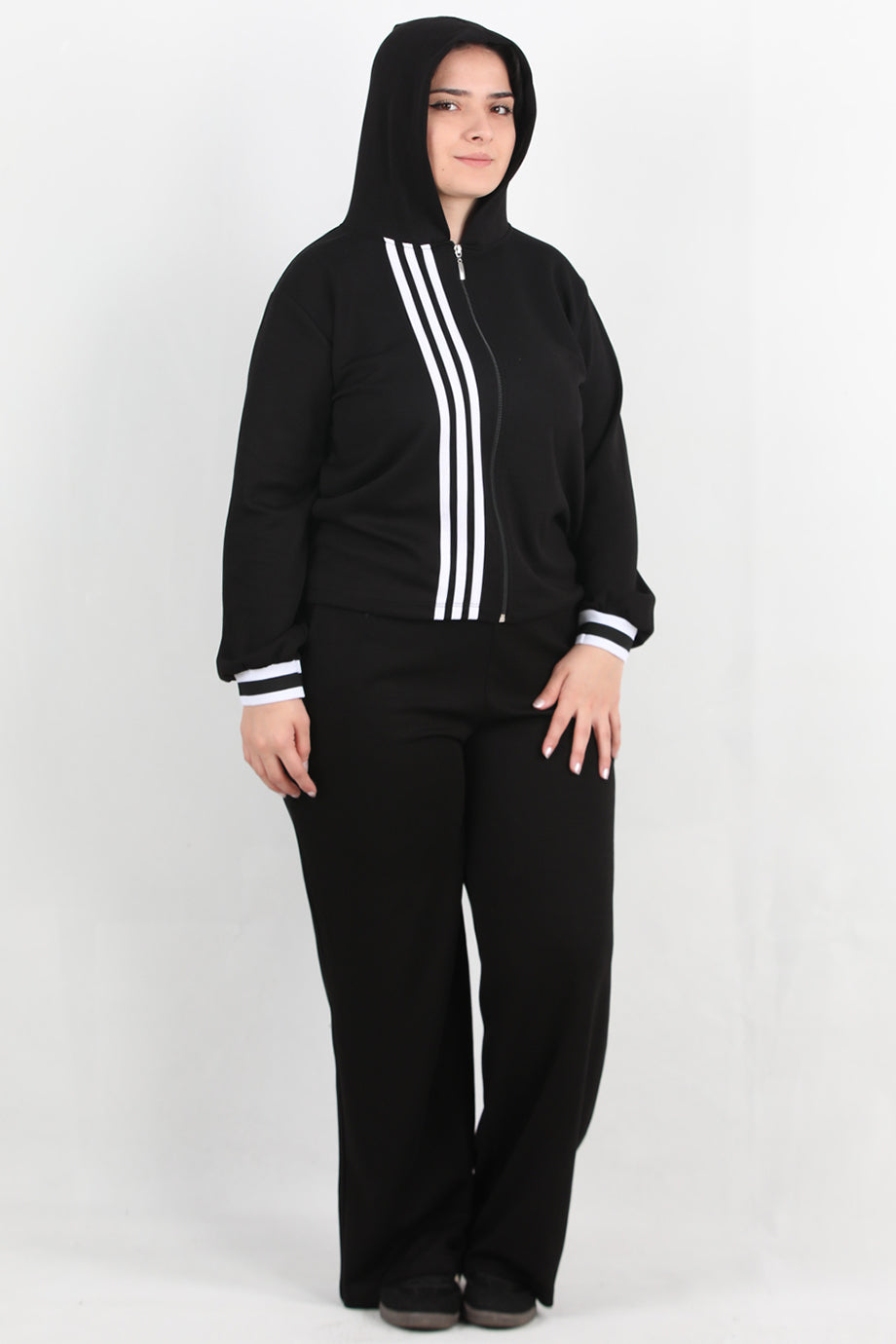 LineaFit Büyük Beden Çizgili Kapşonlu Takım Siyah
