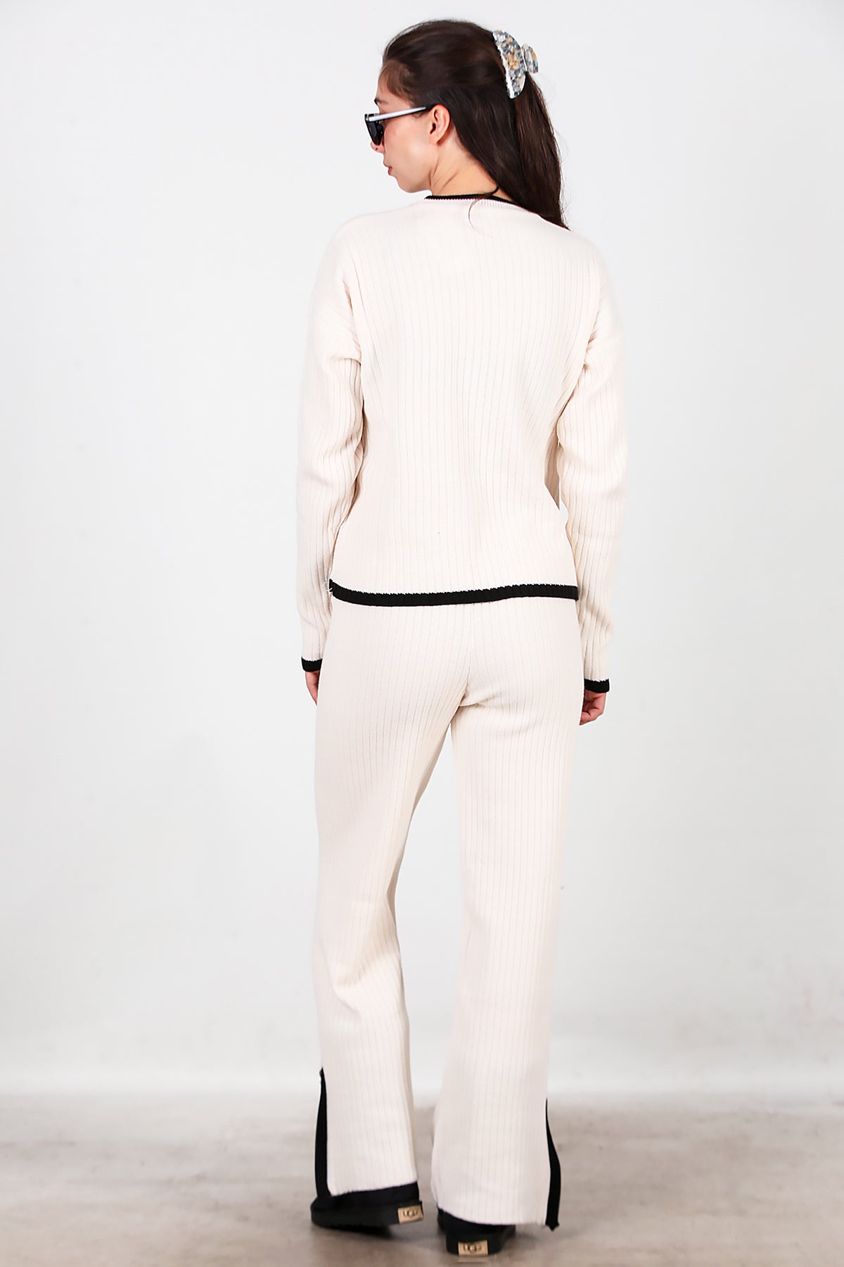 Kadın Garnili Paça Fermuarlı Triko Takım Ekru