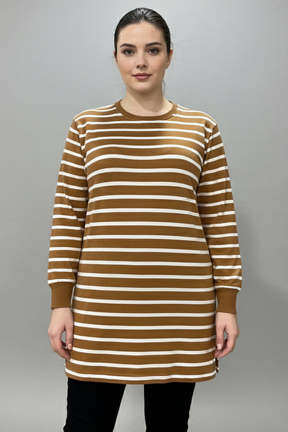 Büyük Beden Yan Yırtmaçlı Bisiklet Yaka Çizgili Tunik Bej