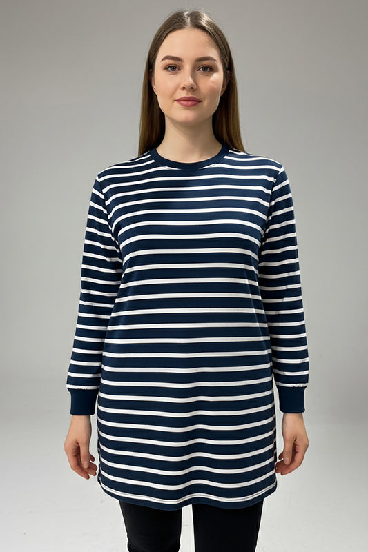 Büyük Beden Yan Yırtmaçlı Bisiklet Yaka Çizgili Tunik Lacivert