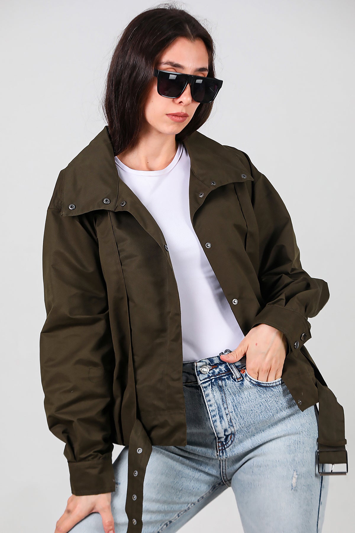 Kadın Çıtçıtlı Pile Detay Kısa Trençkot Haki