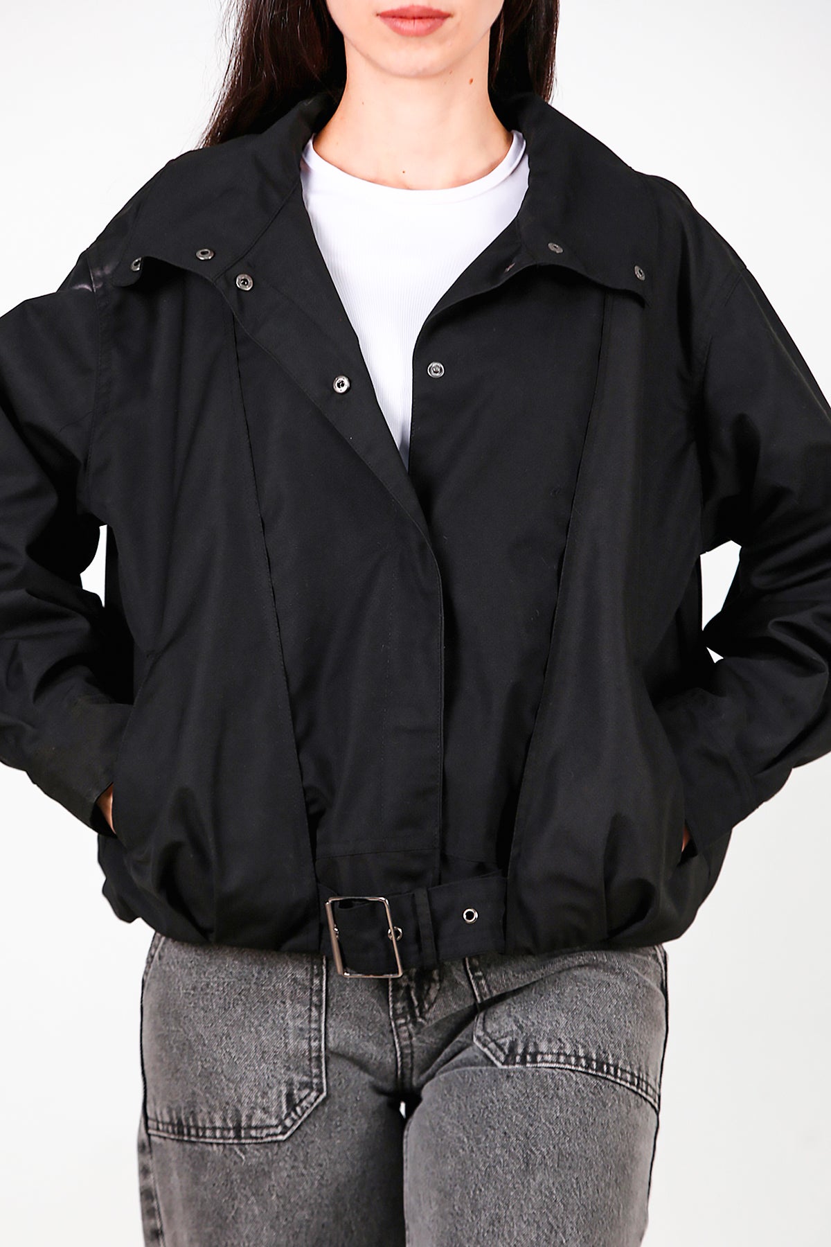 Kadın Çıtçıtlı Pile Detay Kısa Trençkot Siyah