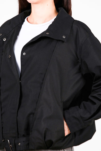 Kadın Çıtçıtlı Pile Detay Kısa Trençkot Siyah
