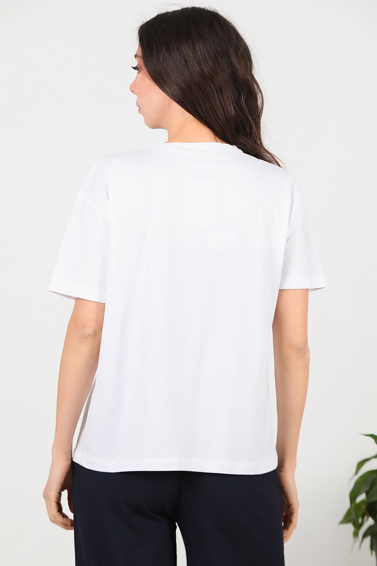 Kadın Taş İşlemeli T-shirt Beyaz