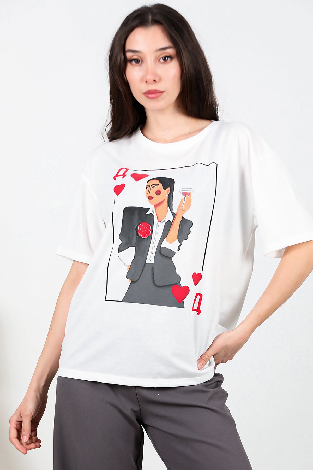 Kadın Bisiklet Yaka Baskılı T-shirt Ekru