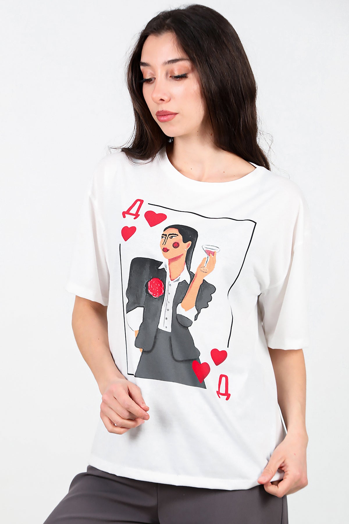 Kadın Bisiklet Yaka Baskılı T-shirt Ekru