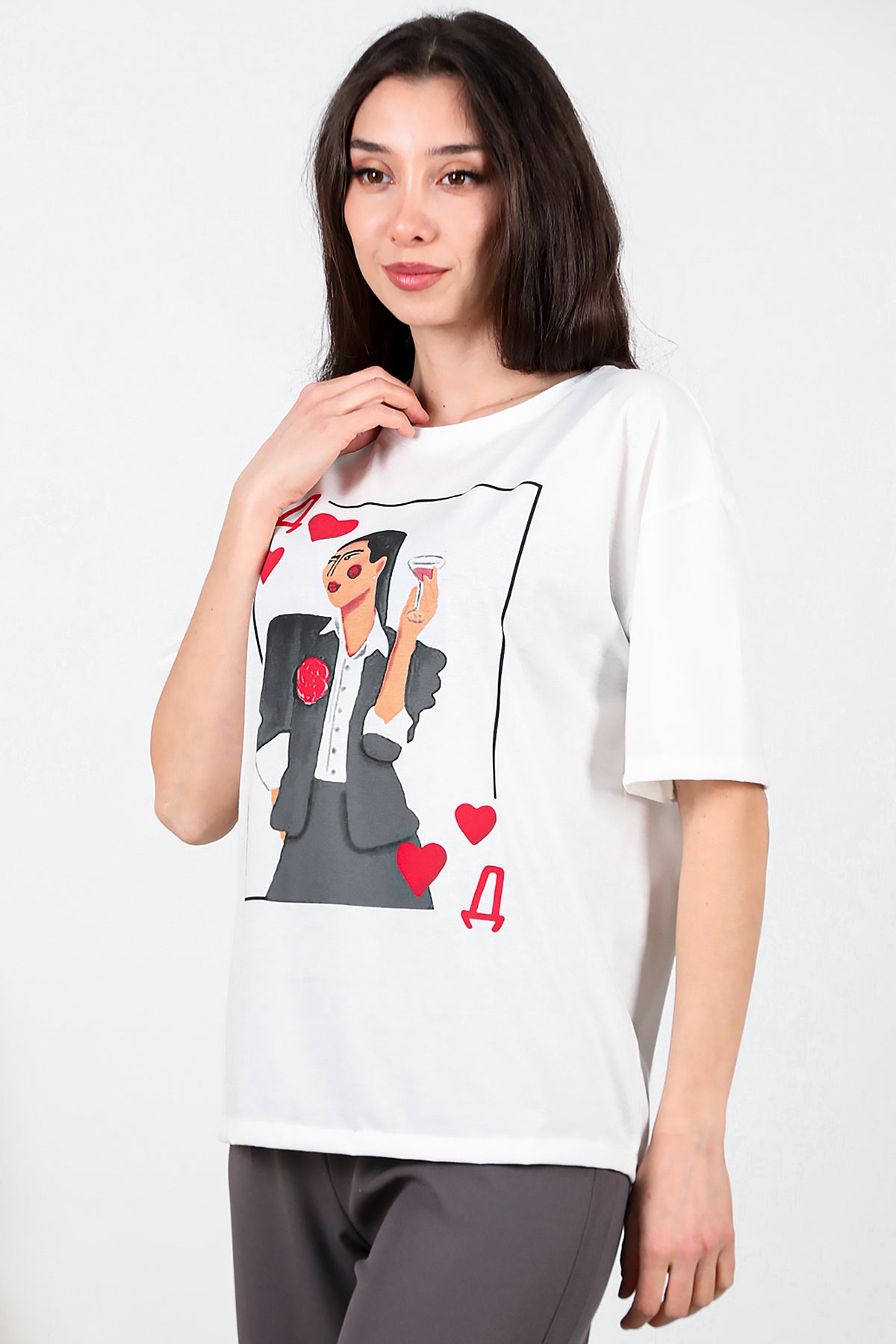 Kadın Bisiklet Yaka Baskılı T-shirt Ekru