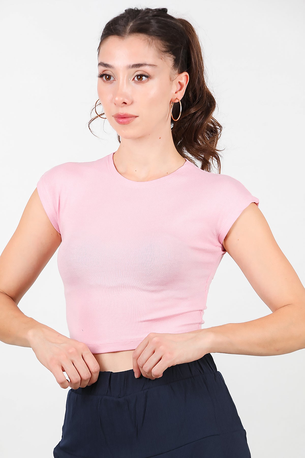 Kadın Düşük Omuz Kısa T-Shirt Pembe