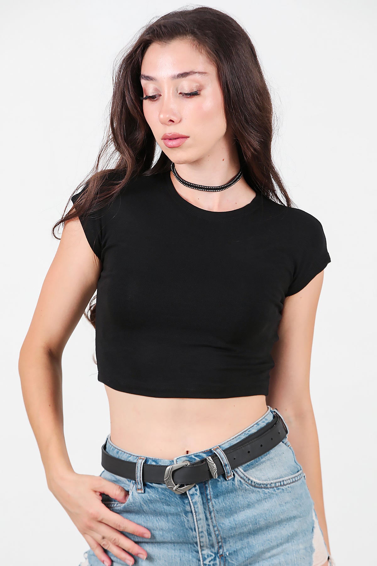 Kadın Düşük Omuz Kısa T-Shirt Siyah