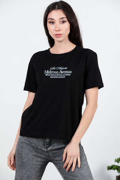 Kadın Ön Nakışlı Penye T-Shirt Siyah