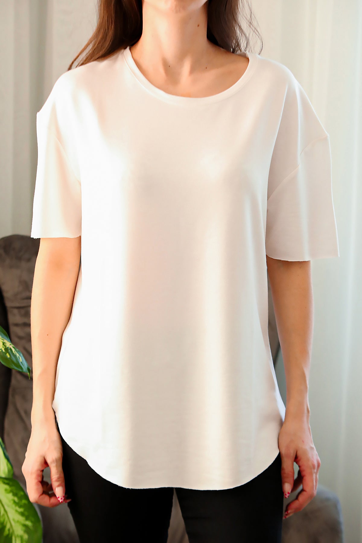 Kadın Eteği Oval Bisiklet Yaka T-shirt Ekru
