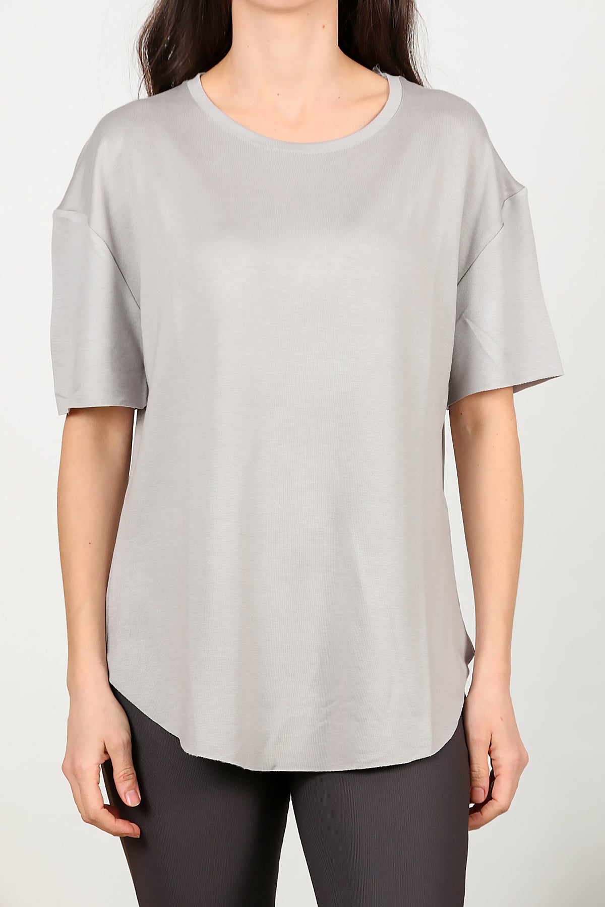 Kadın Eteği Oval Bisiklet Yaka T-shirt Gri