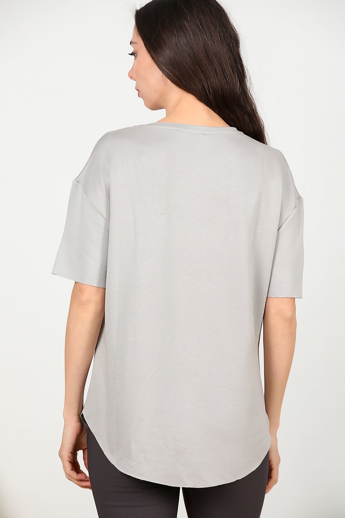 Kadın Eteği Oval Bisiklet Yaka T-shirt Gri