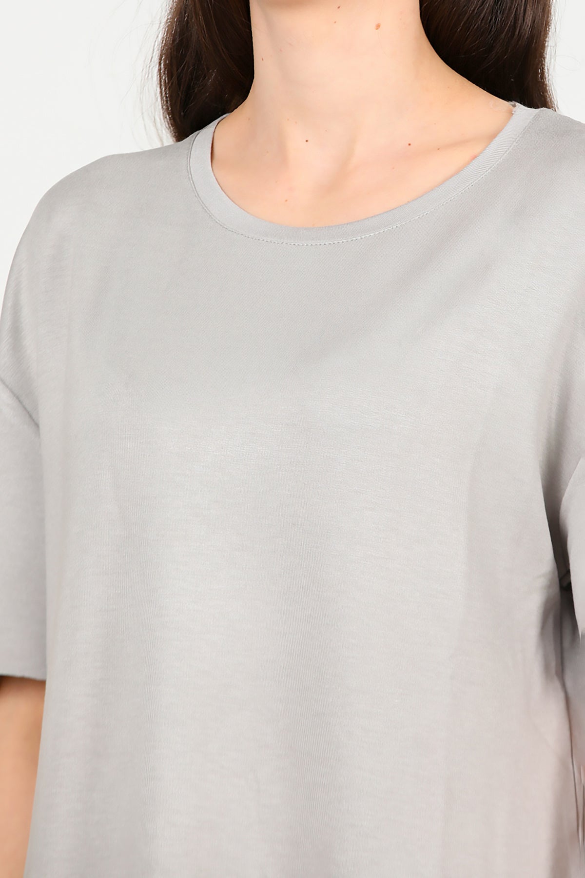 Kadın Eteği Oval Bisiklet Yaka T-shirt Gri