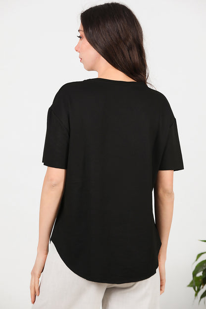 Kadın Eteği Oval V Yaka T-Shirt Siyah
